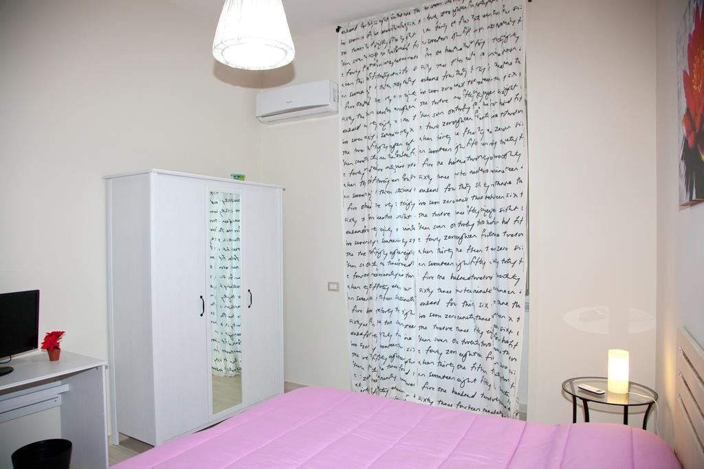 ナポリ Domus Armenio Bed & Breakfast 部屋 写真